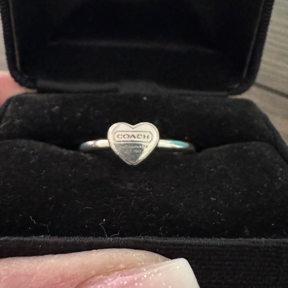 Rare Coach Sterling Silver Heart Ring Sz 7.25 - Picture 2 of 7